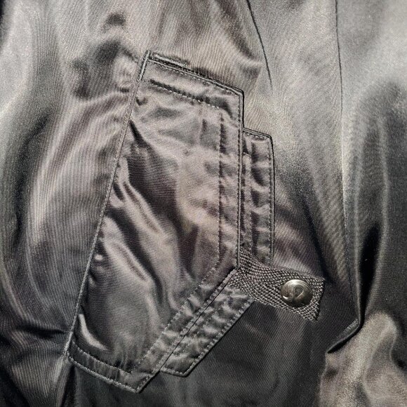 LULULEMON Women Black Hooded Cape Zip Button Size M/L - Picture 5 of 7